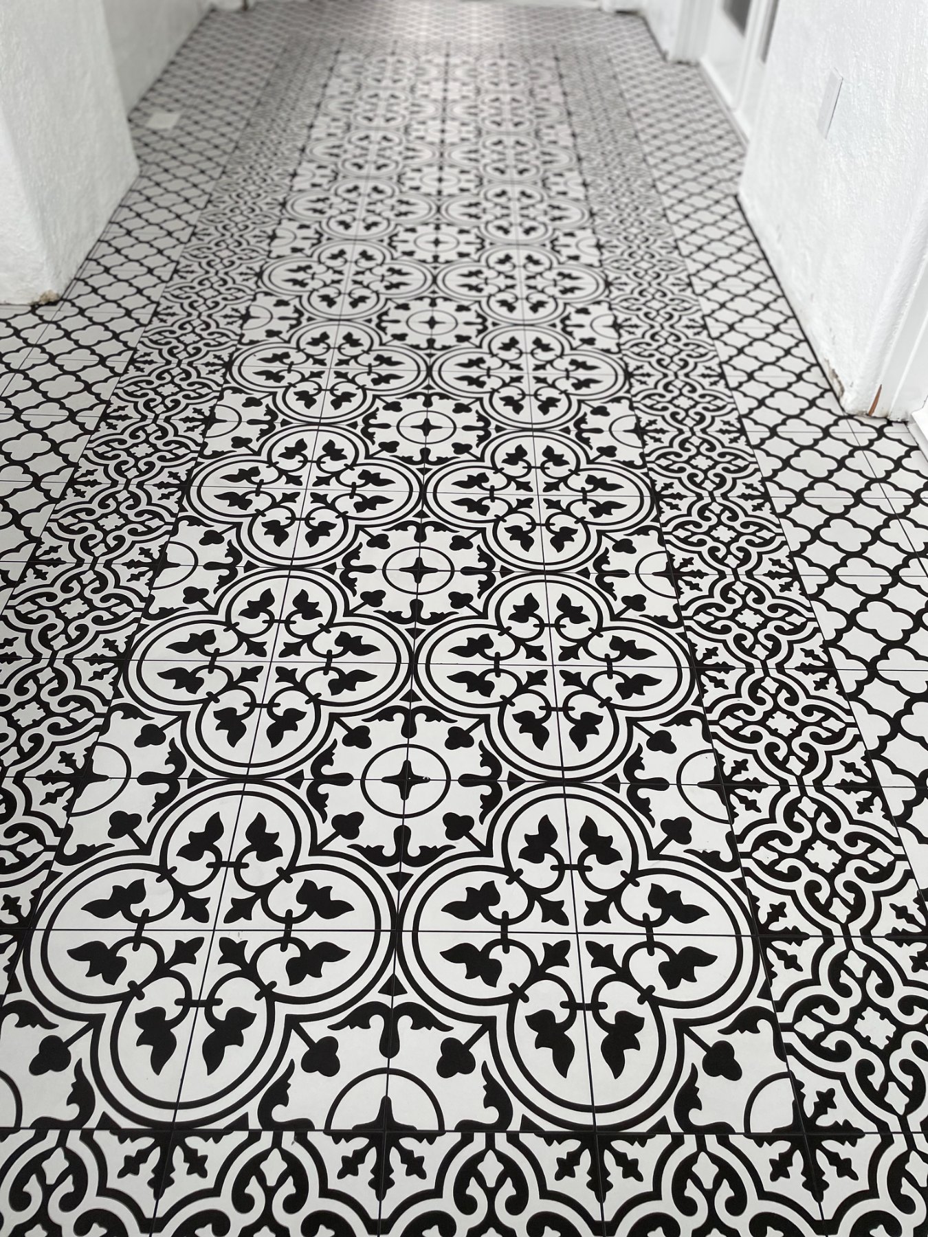 Finished patterned tile floor in Dana Point sunroom